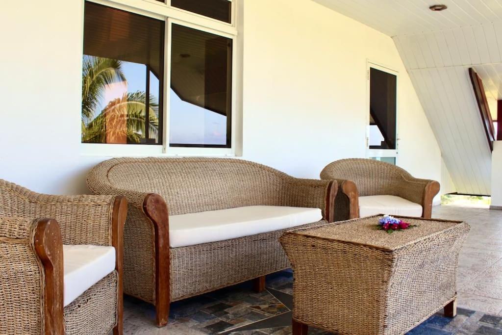 Tekauhivai Lodge Uturoa Ngoại thất bức ảnh