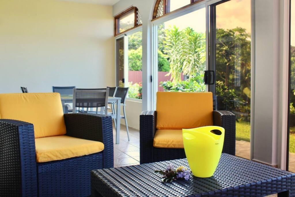 Tekauhivai Lodge Uturoa Ngoại thất bức ảnh