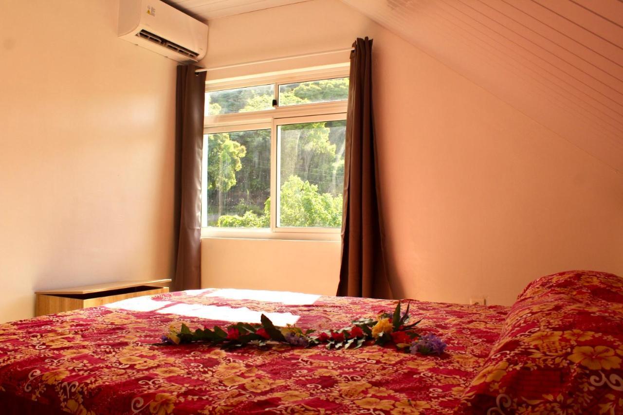 Tekauhivai Lodge Uturoa Ngoại thất bức ảnh