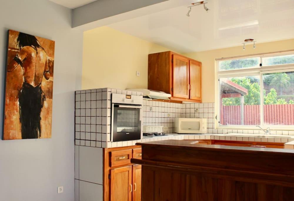 Tekauhivai Lodge Uturoa Ngoại thất bức ảnh