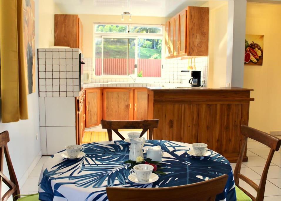 Tekauhivai Lodge Uturoa Ngoại thất bức ảnh