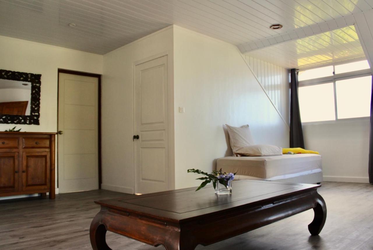 Tekauhivai Lodge Uturoa Ngoại thất bức ảnh
